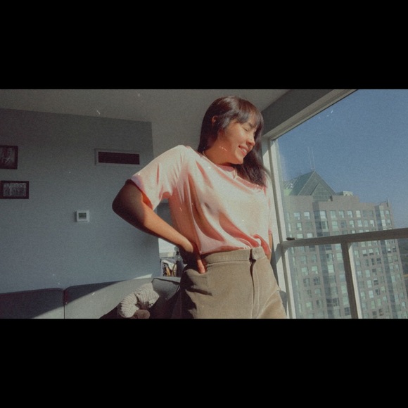 Meet your Posher, Tee marie - Picture 2 of 3